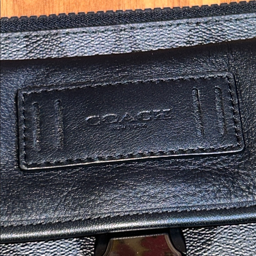 MENS COACH Ranger Pouch In Signature Canvas - Picture 3 of 16